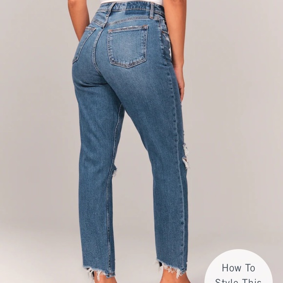 Abercrombie & Fitch Curve Love High Rise Mom Jean NWT - Picture 3 of 13